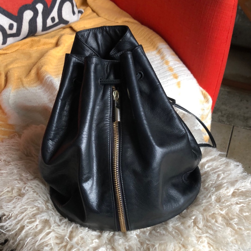 Elizabeth And James Bucket Backpack